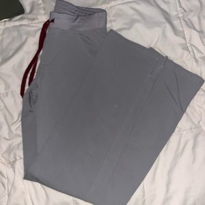 Grey figs pants